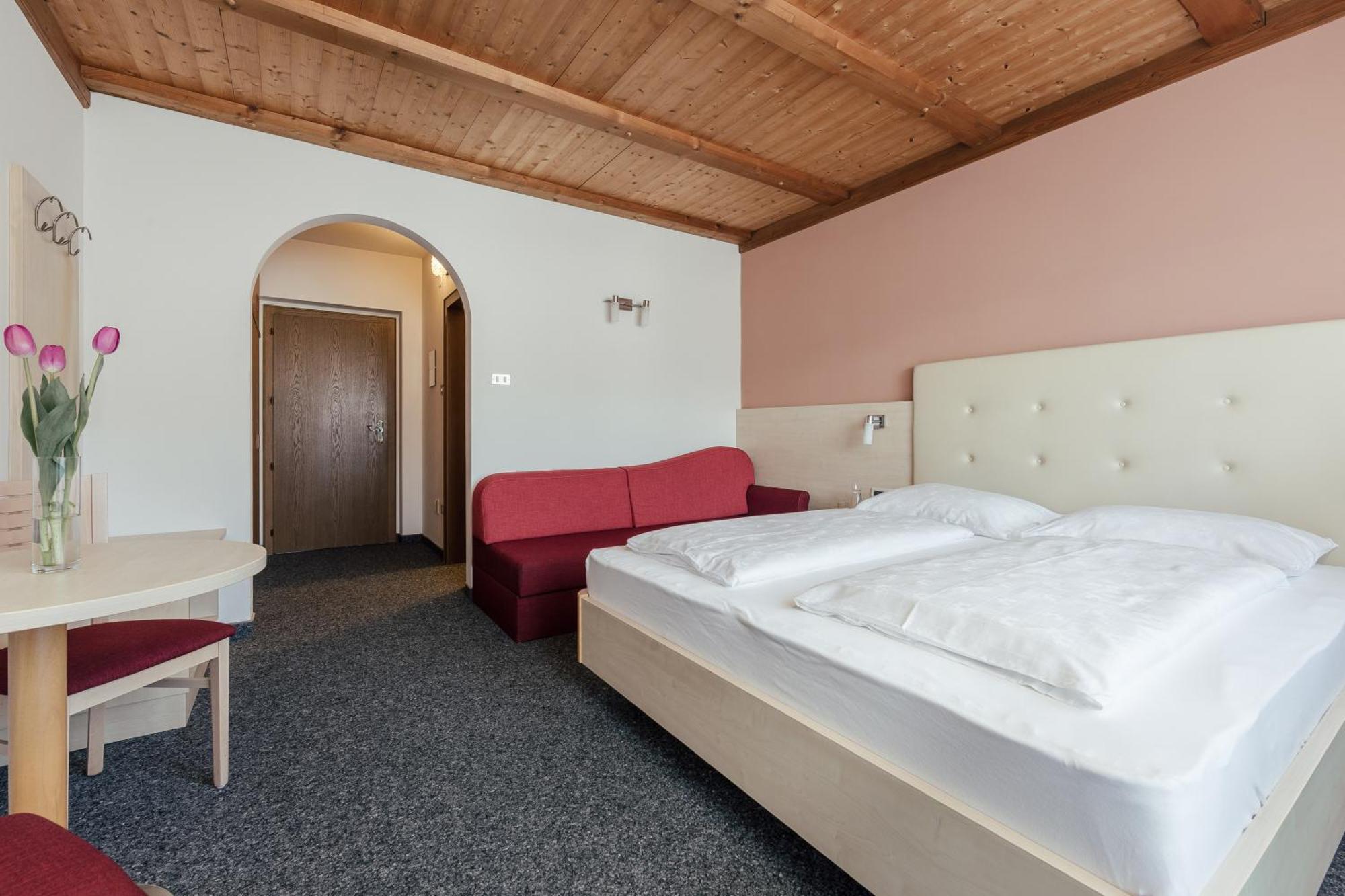 Hotel Garni Sirmian Merano Exterior foto